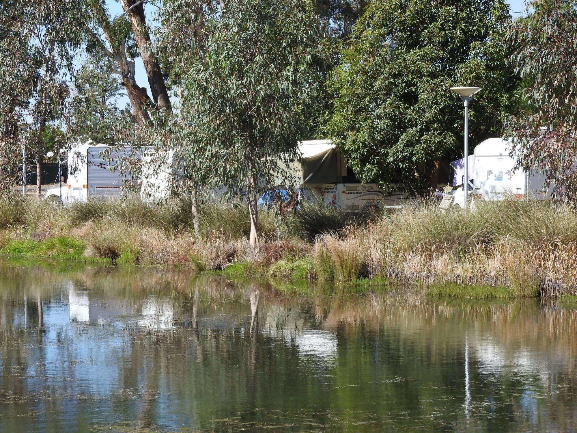 Victoria Lake Holiday Park Shepparton Ngoại thất bức ảnh